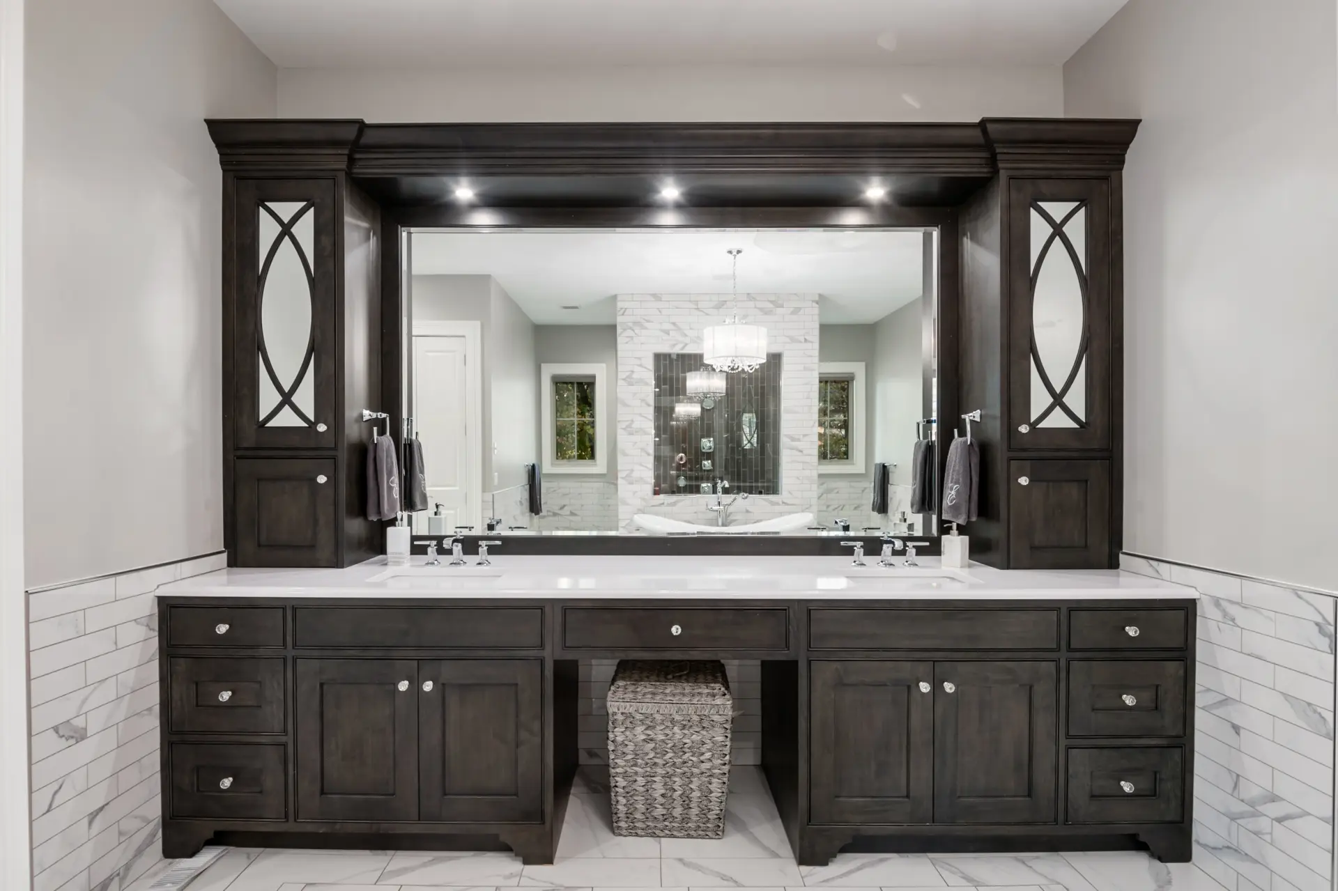 Grabill_23063_MasterBath_6